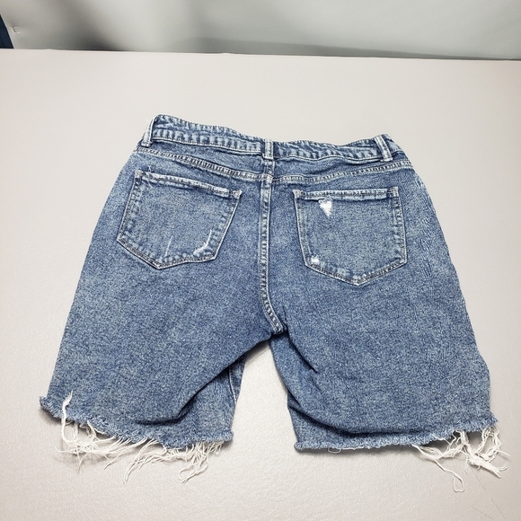 no boundaries mid rise distressed ripped raw hem denim jean shorts size 11 - Picture 4 of 10
